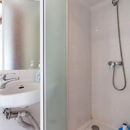 Mouraria 2 - View From French Balcony & Smart Check-in 公寓 *