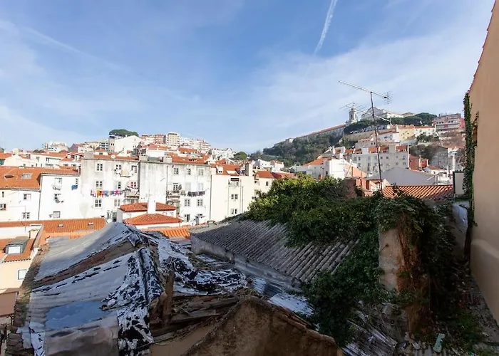 Διαμέρισμα Mouraria 2 - View From French Balcony & Smart Check-in Lisboa