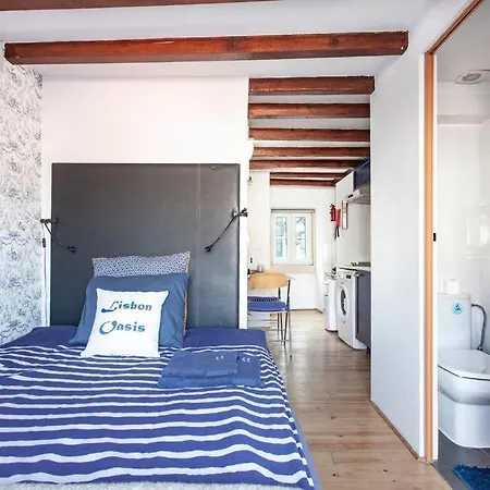 Mouraria 2 - View From French Balcony & Smart Check-in Apartment Lisbon